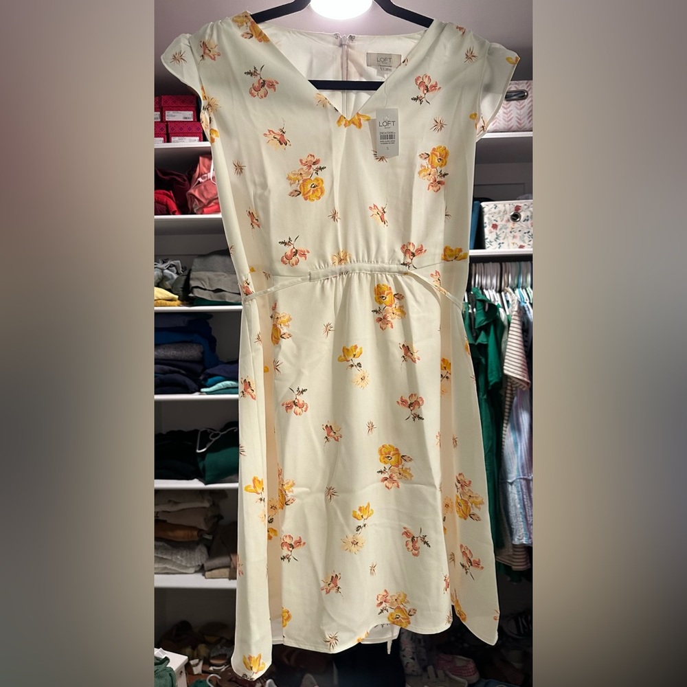 Loft Size Small floral dress, new with tags